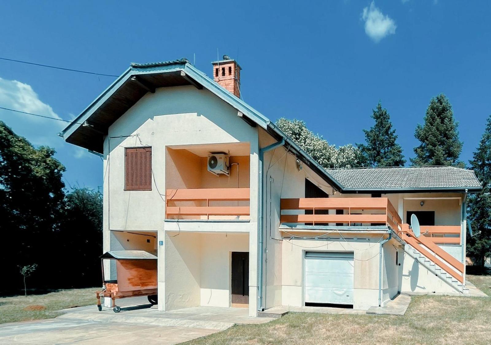 Apartament Avala