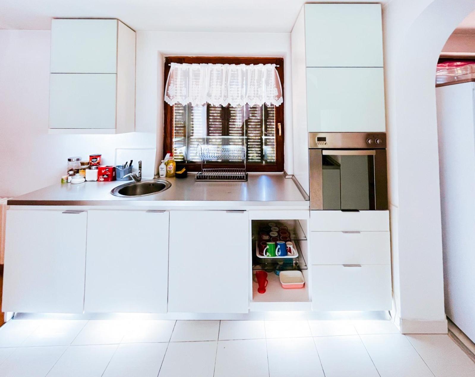 Avala Apartament *